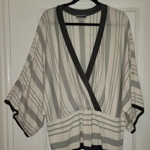Gray/Off White Dolman Sleeve Top